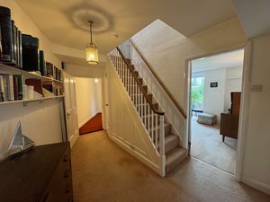 Main Hallway- click for photo gallery